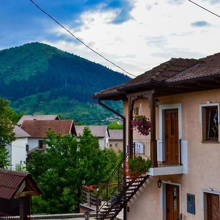 The View Apartment Високо Экстерьер фото