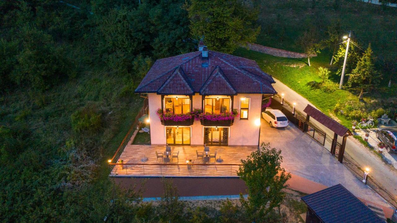 The View Apartment Високо Экстерьер фото