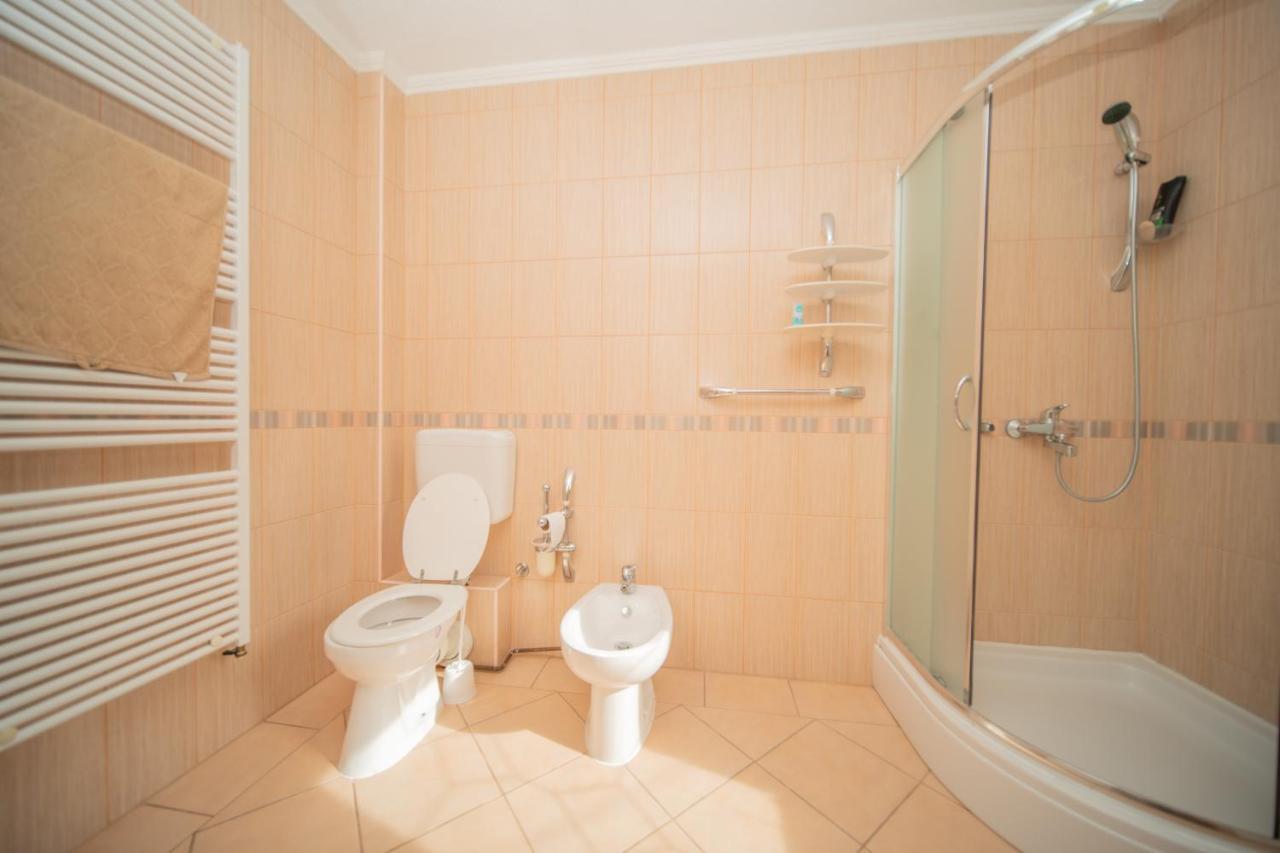 The View Apartment Високо Экстерьер фото